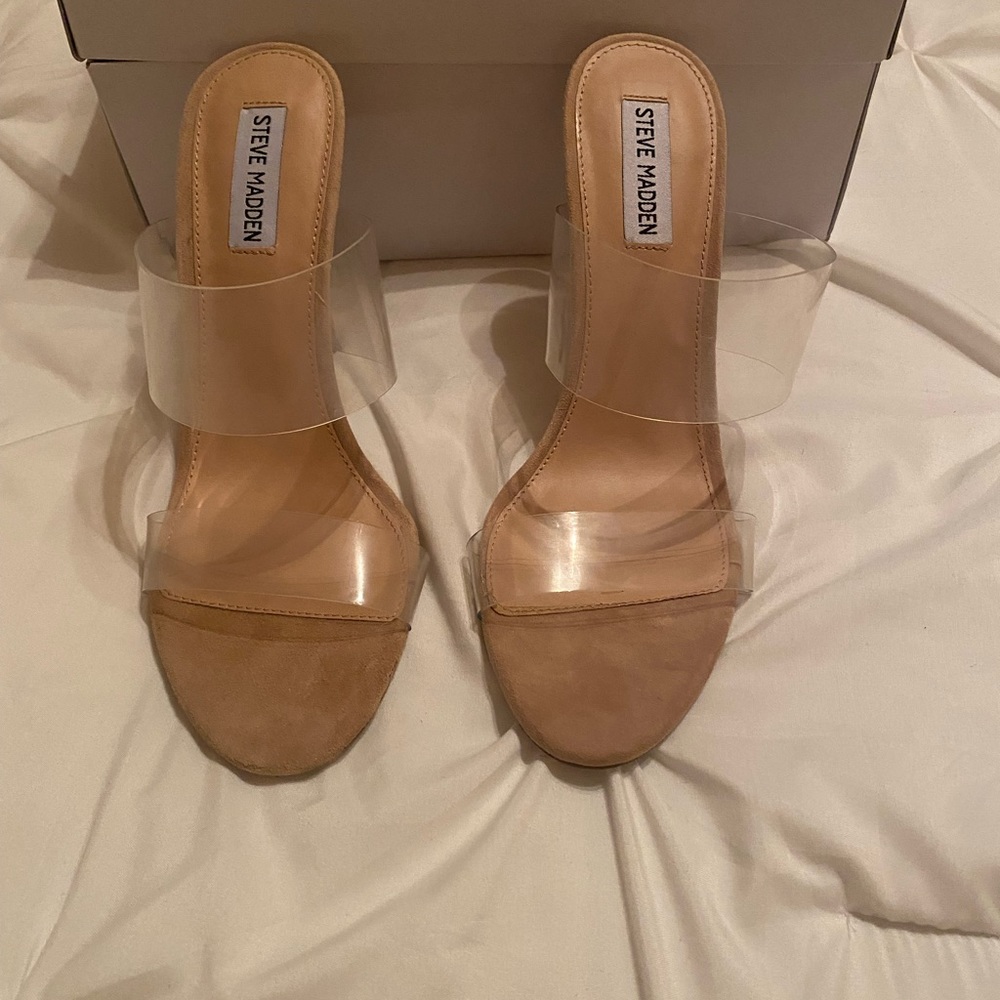 Steve Madden heels from Nordstrom. Never worn, size 10.